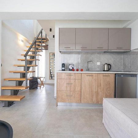Aelia Seaside Luxury Suites Nea Karvali Bagian luar foto